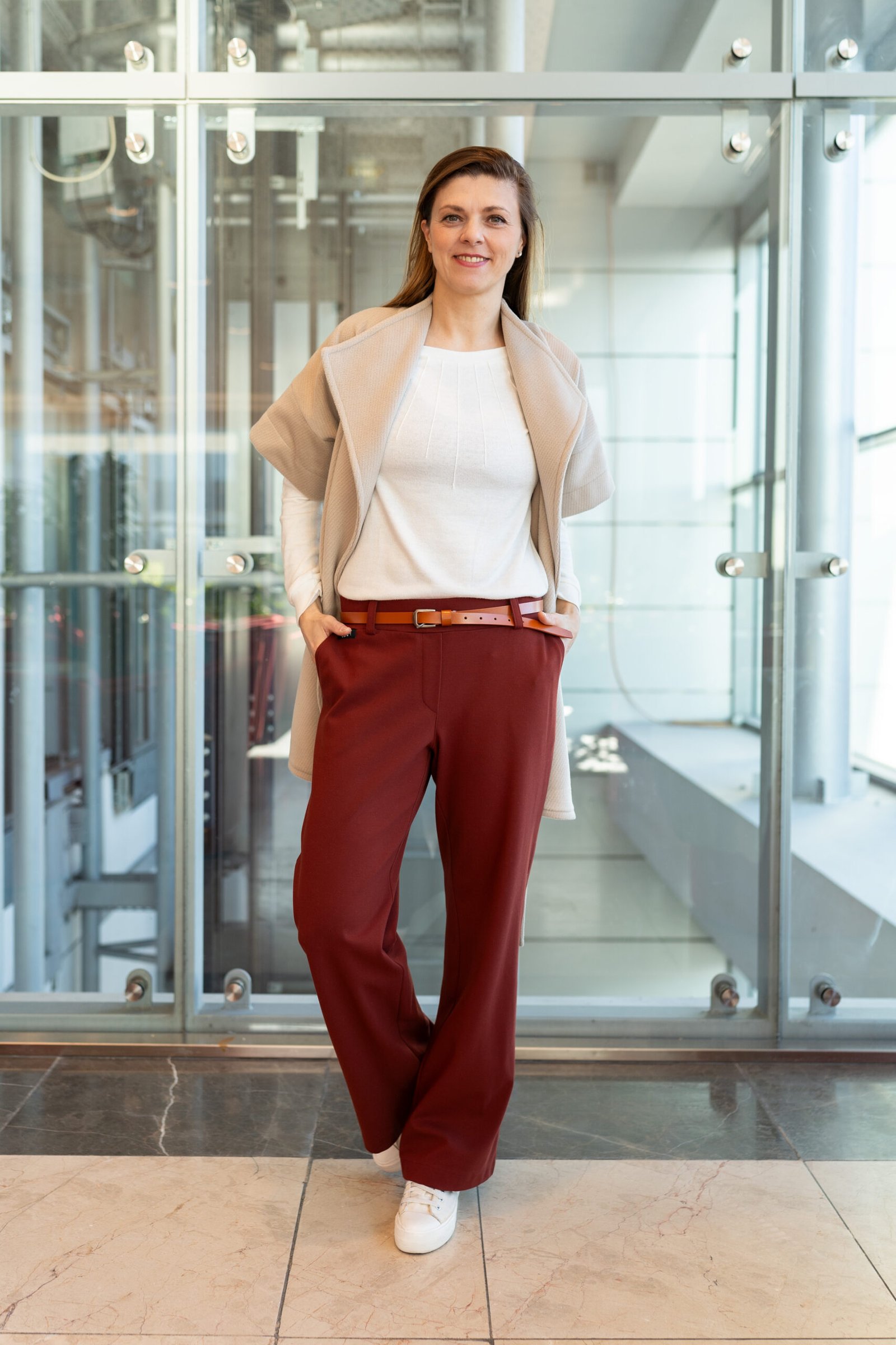 kalhoty_stal_cihlova